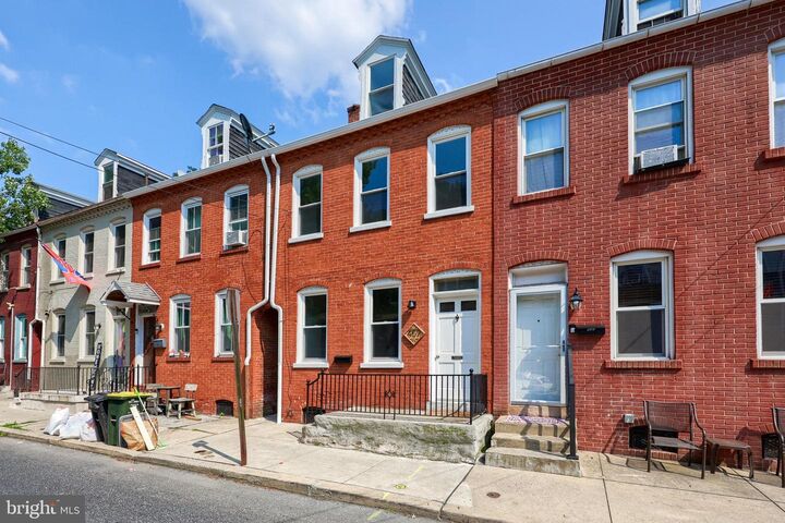 Property Photo: 452 Fremont Street PA 17603