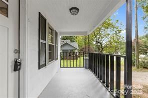 Property Photo: 323 E 20th Street NC 28083