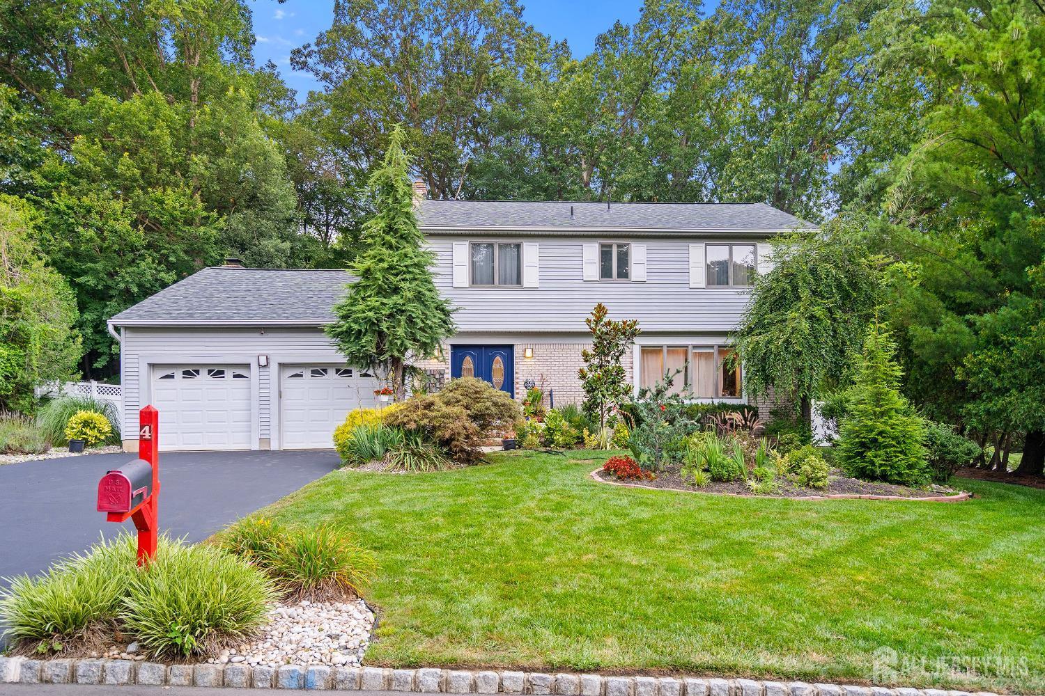 Property Photo: 4 Deer Run Court NJ 08816