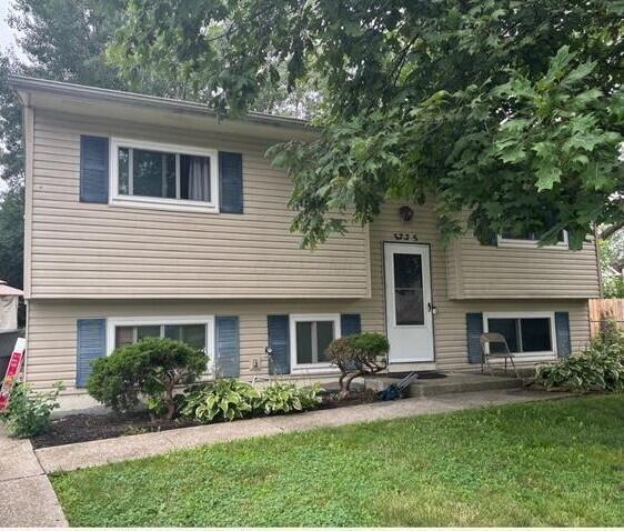 Property Photo: 3555 Tami Place OH 43230