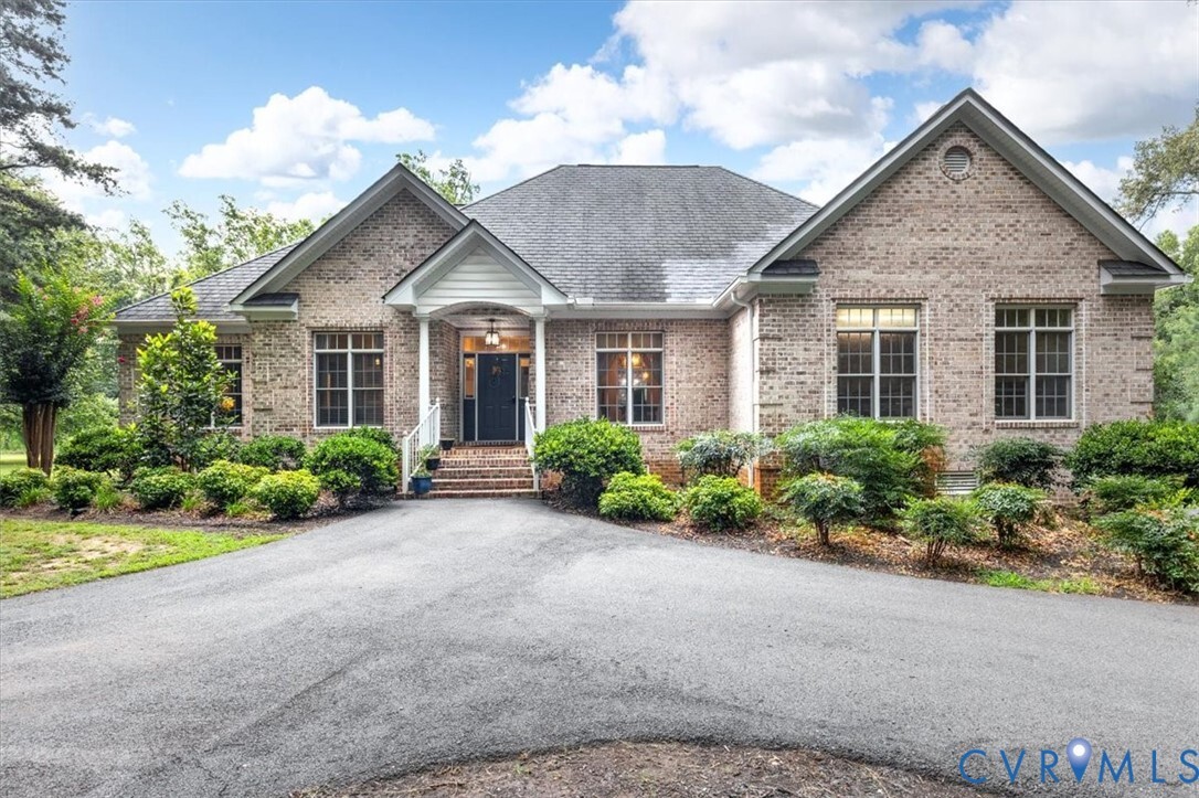 Property Photo:  3046 Sublett Place  VA 23139 
