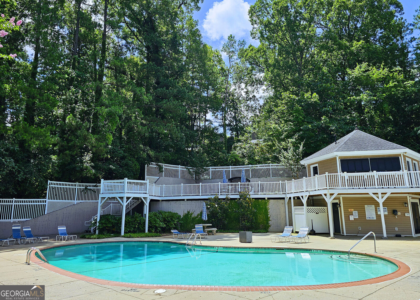 Property Photo: 1202 Countryside Place SE GA 30080