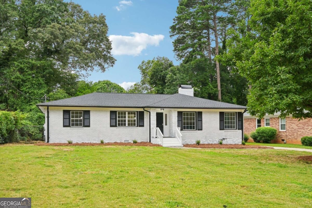 Property Photo:  1343 Downs Drive SW  GA 30311 
