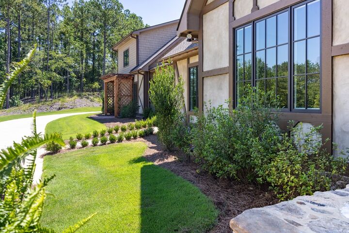 Property Photo:  8511 Lake Bright Drive  GA 31904