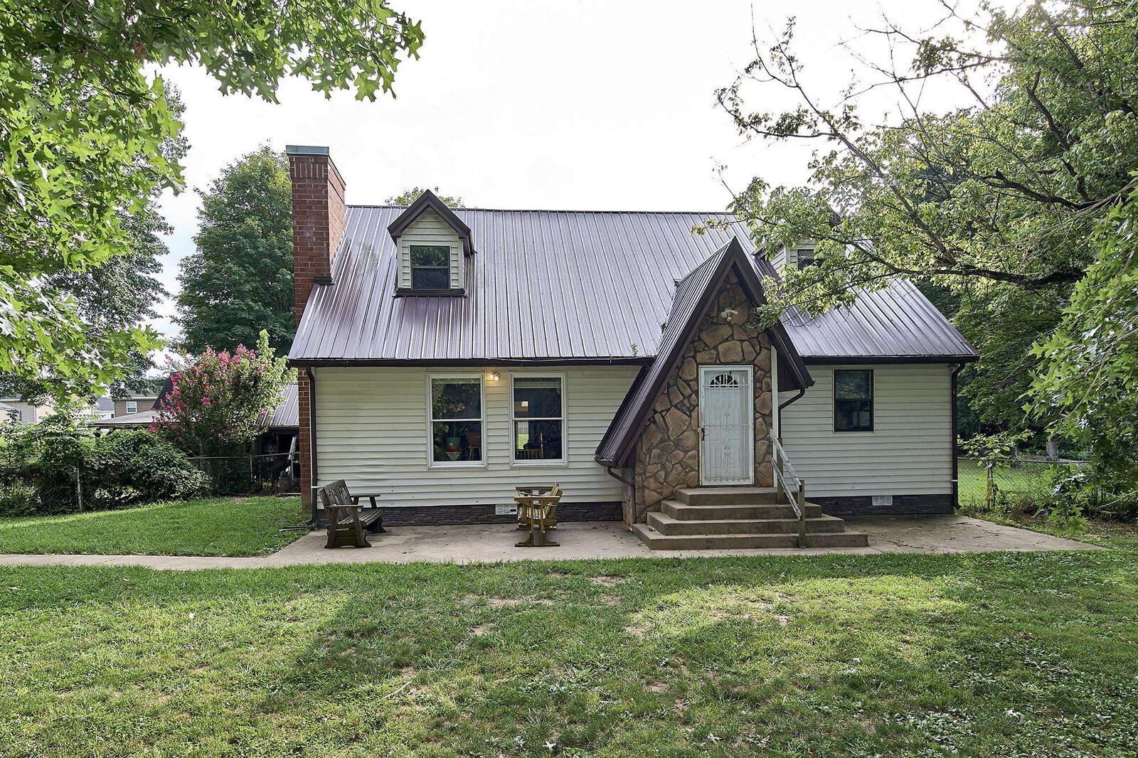 Property Photo:  19095 Winfield Road  WV 25082