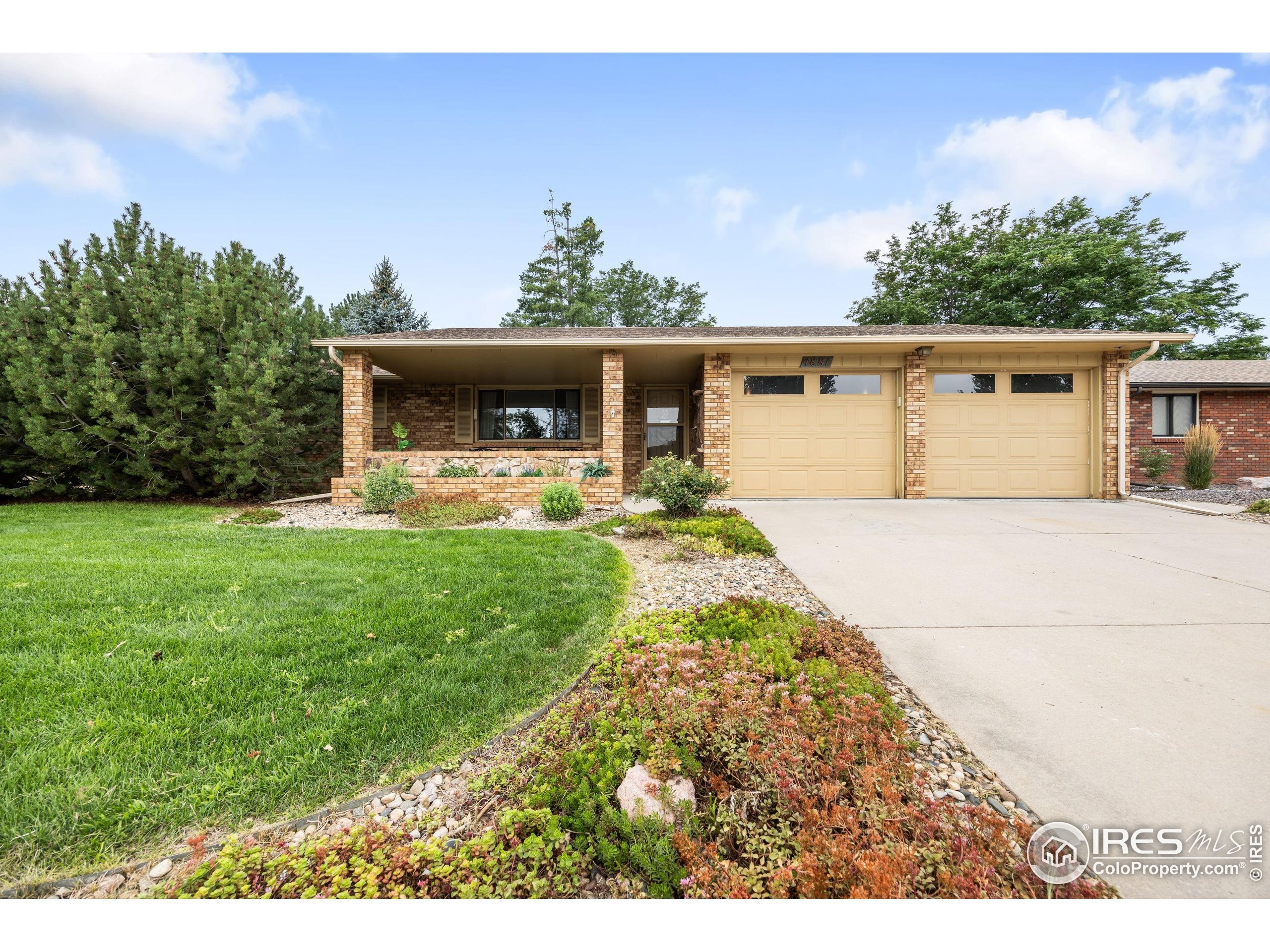 Property Photo: 4881 Sheridan Ave CO 80538