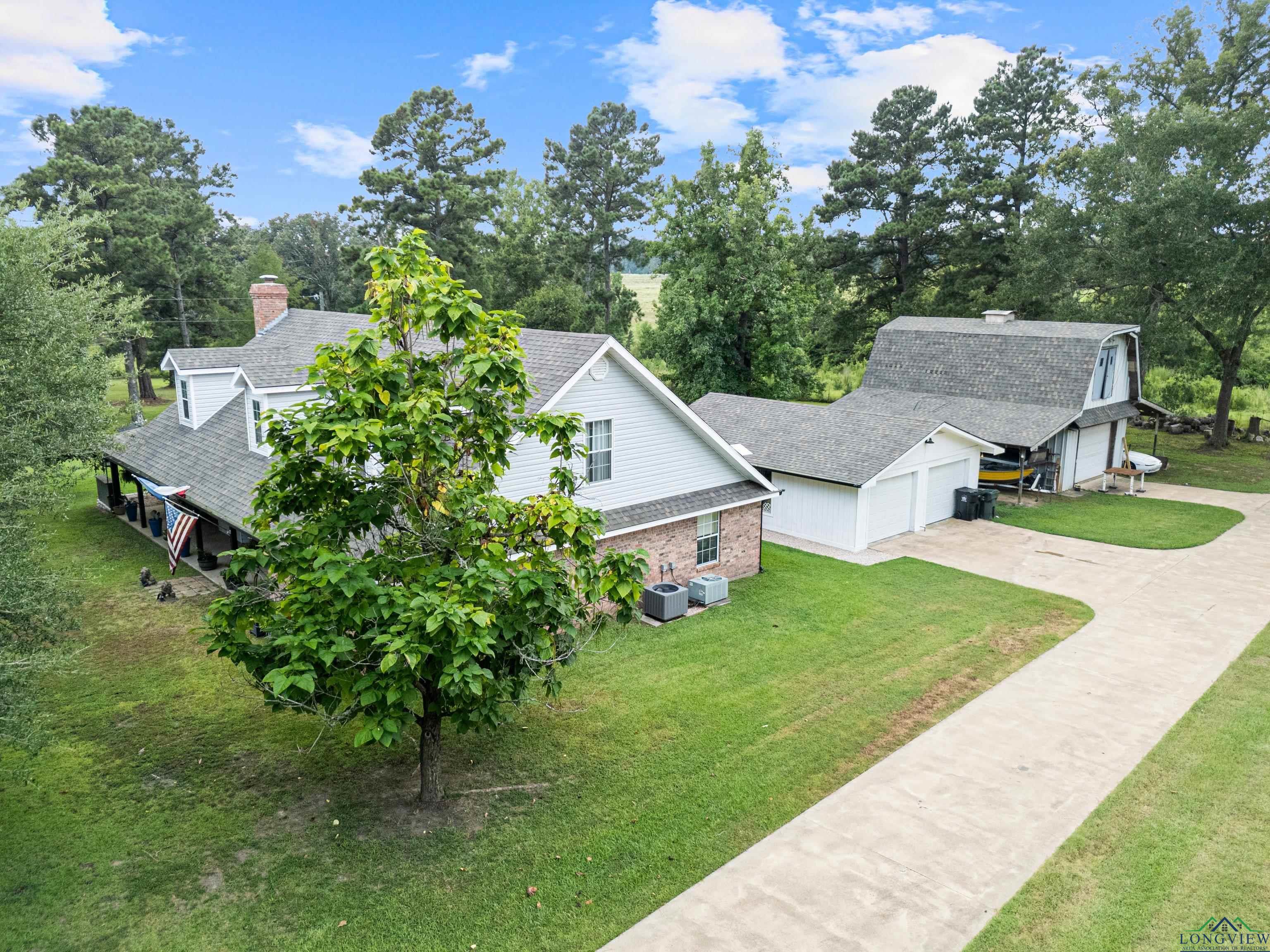 Property Photo:  1219 Bailey Cutoff  TX 75760 
