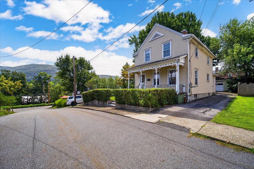 111 Vine Street  Beacon NY 12508 photo