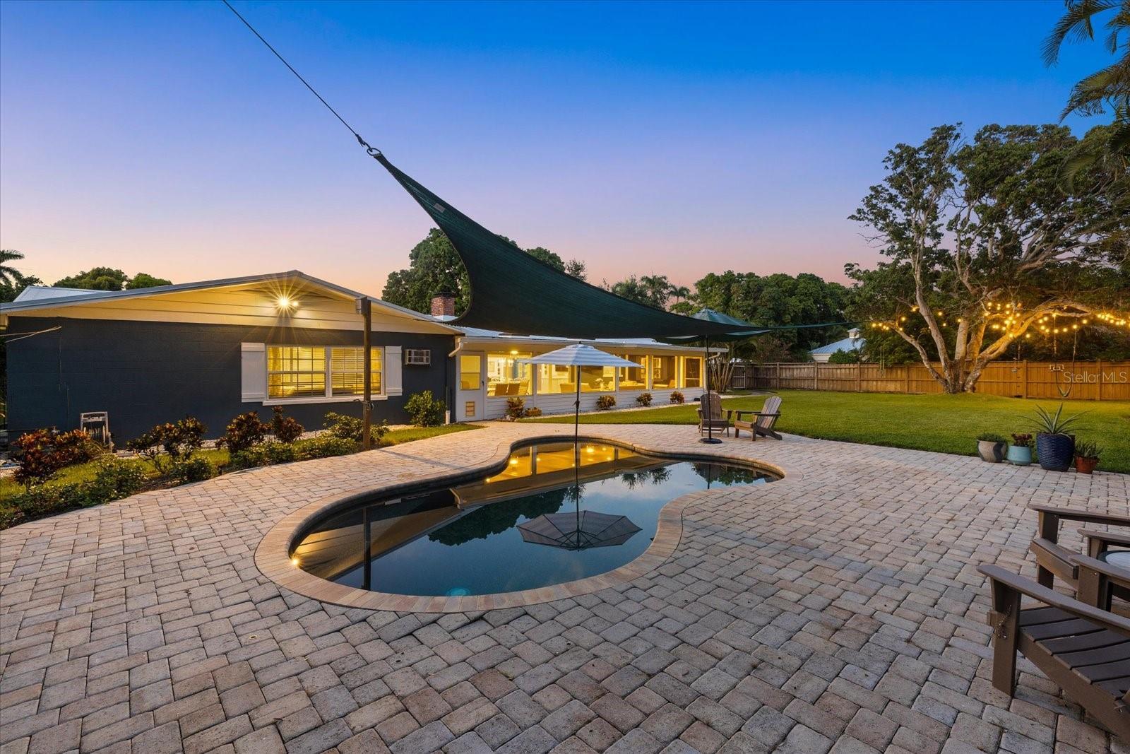 Property Photo:  3501 Riverview Boulevard  FL 34205 