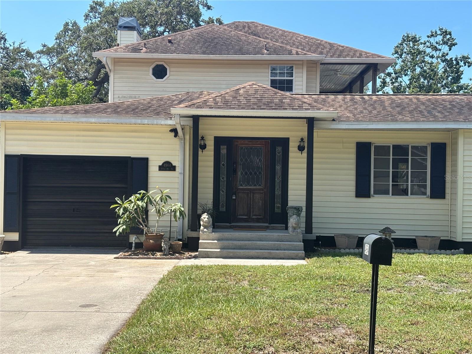 Property Photo: 4964 44th Avenue N FL 33709
