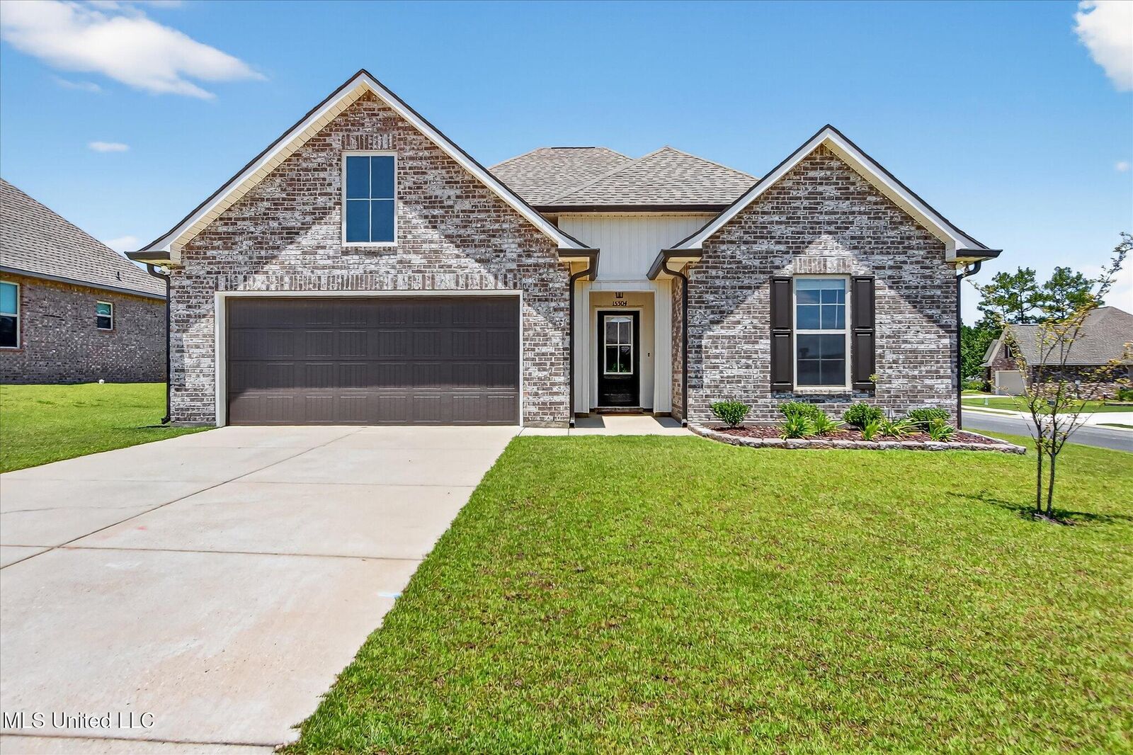 Property Photo: 15504 Soaring Loop MS 39503