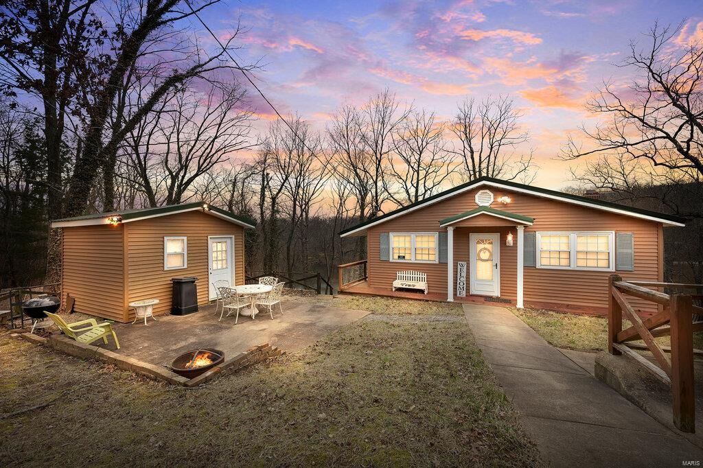 Property Photo: 9679 Lake View Drive MO 63628