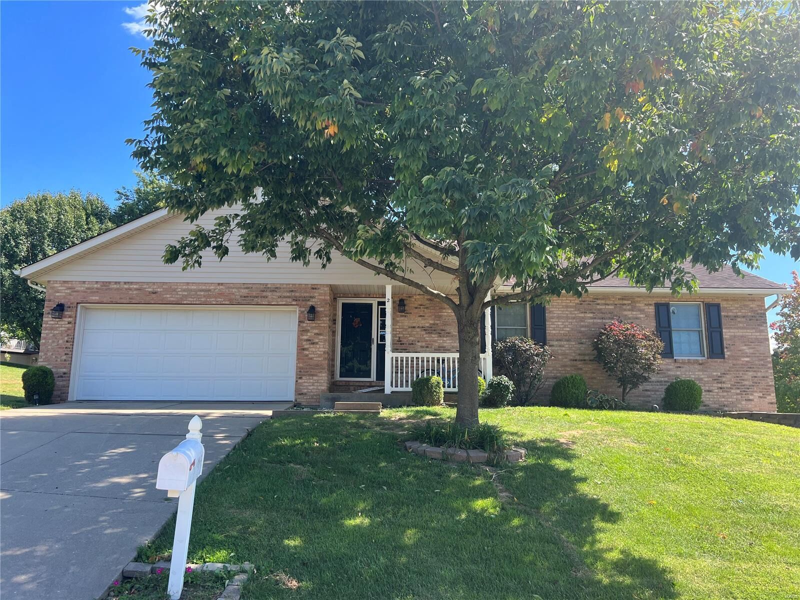 Property Photo:  2 Spring Terrace Court  IL 62236 