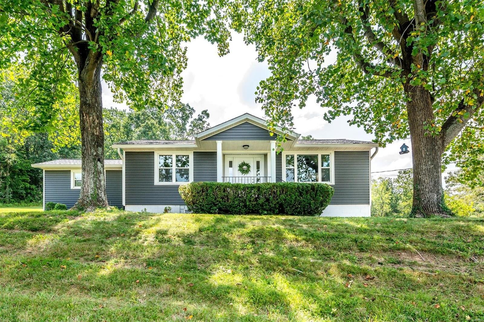 Property Photo: 3529 Circle Drive MO 63052