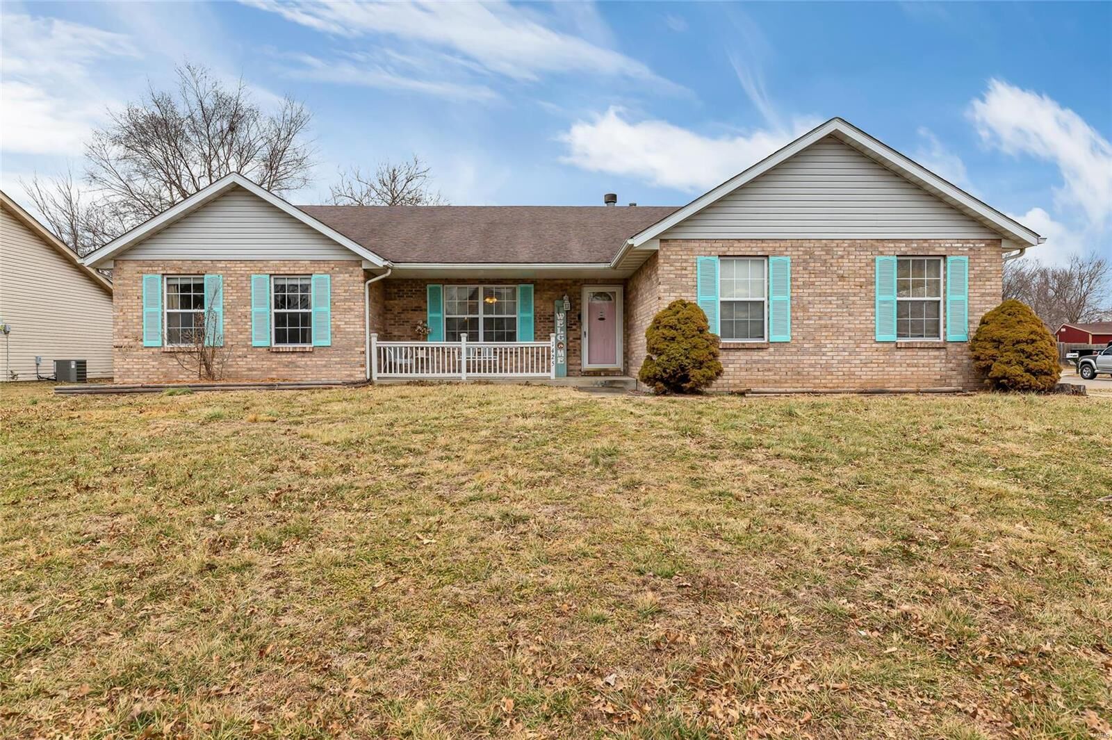 Property Photo:  1425 Loop Creek Court  IL 62221 