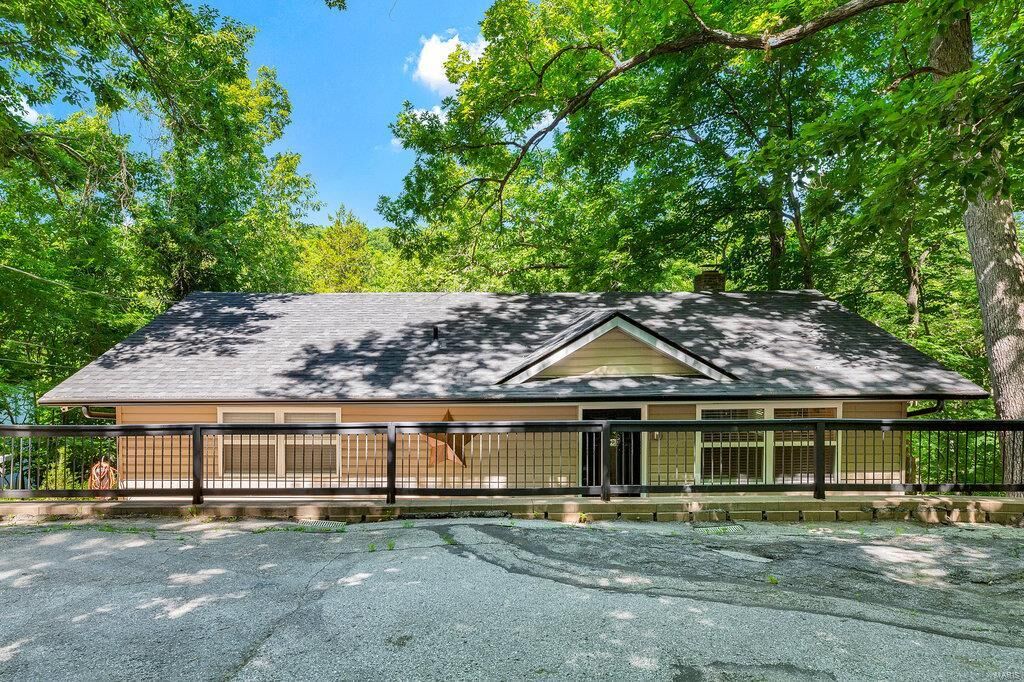 Property Photo: 179 S Kings Road MO 63357