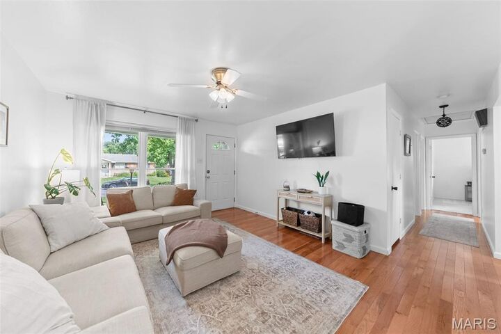 Property Photo: 3500 Glen Arbor Drive MO 63125