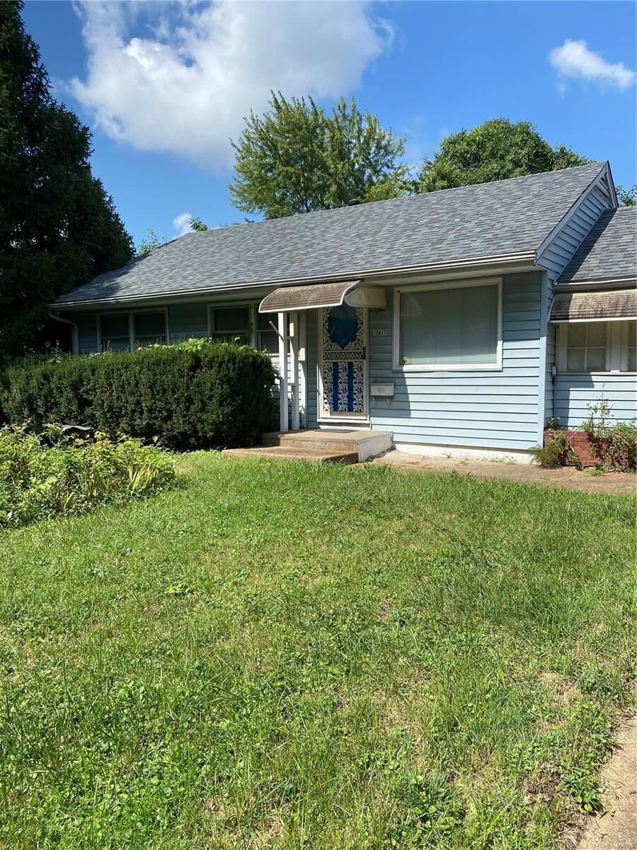 Property Photo:  10417 Spring Garden Drive  MO 63137 