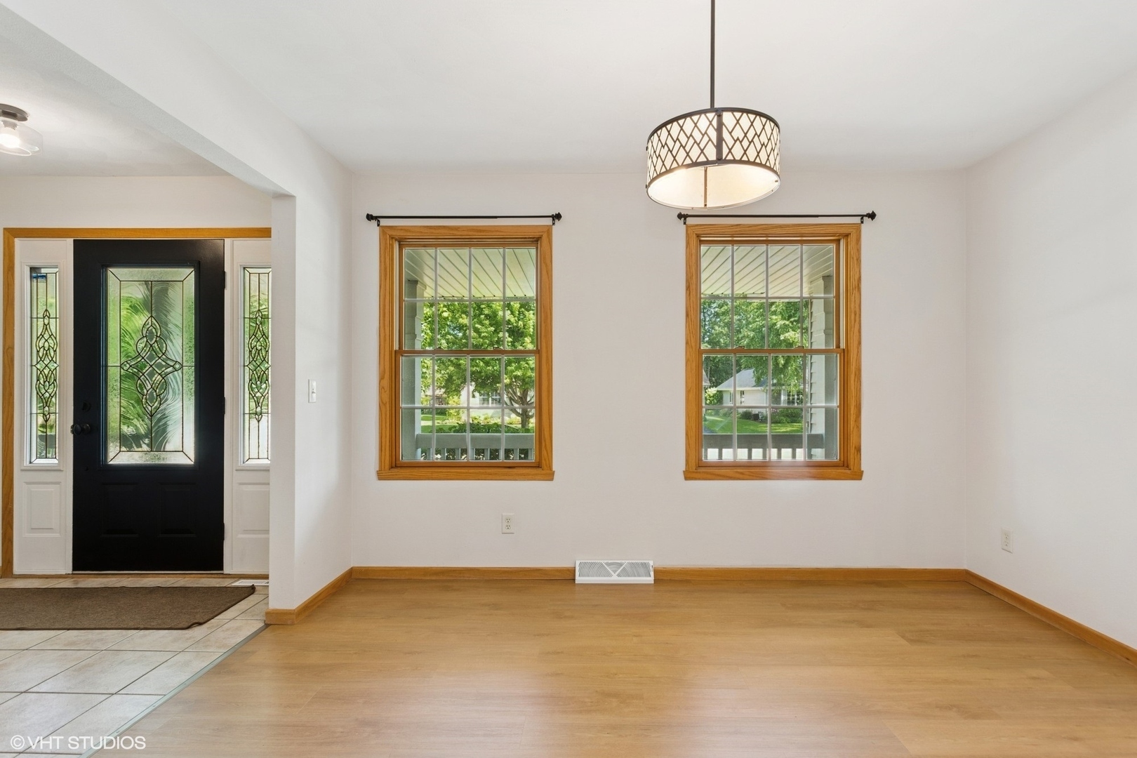 Property Photo:  7309 Vanista Court  IL 61107 