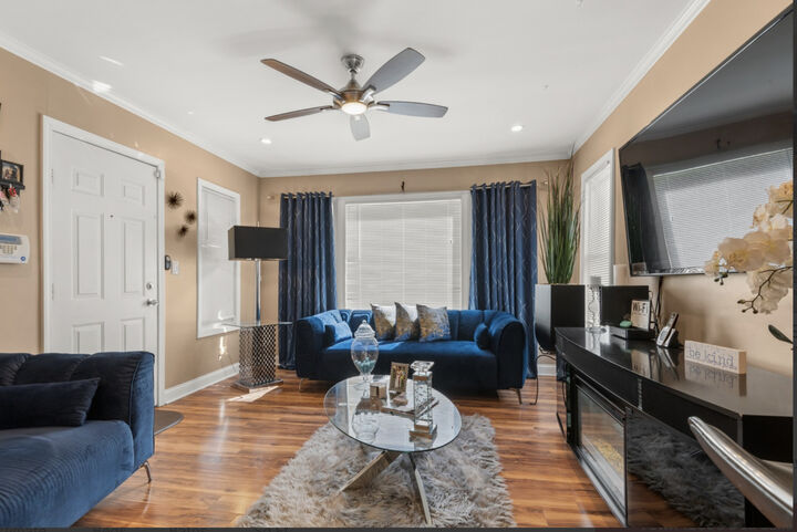 Property Photo: 12056 S La Salle Street 1 IL 60628