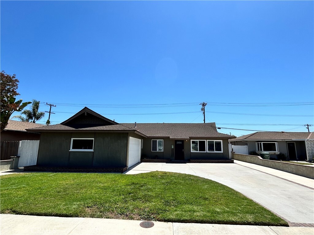 6552 Oakgrove Circle  Huntington Beach CA 92647 photo