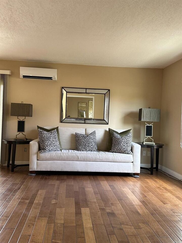 1630 Forestdale Drive  Encinitas CA 92024 photo