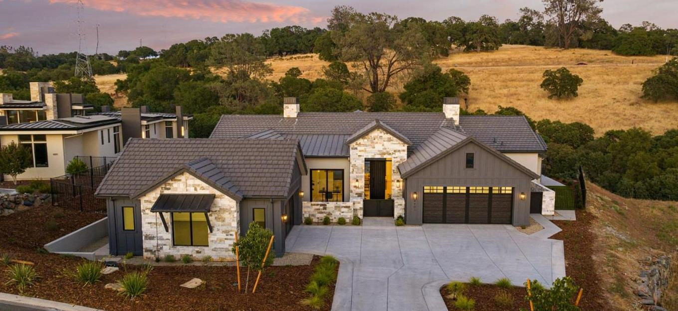 Property Photo: 4901 Greyson Creek Drive CA 95762