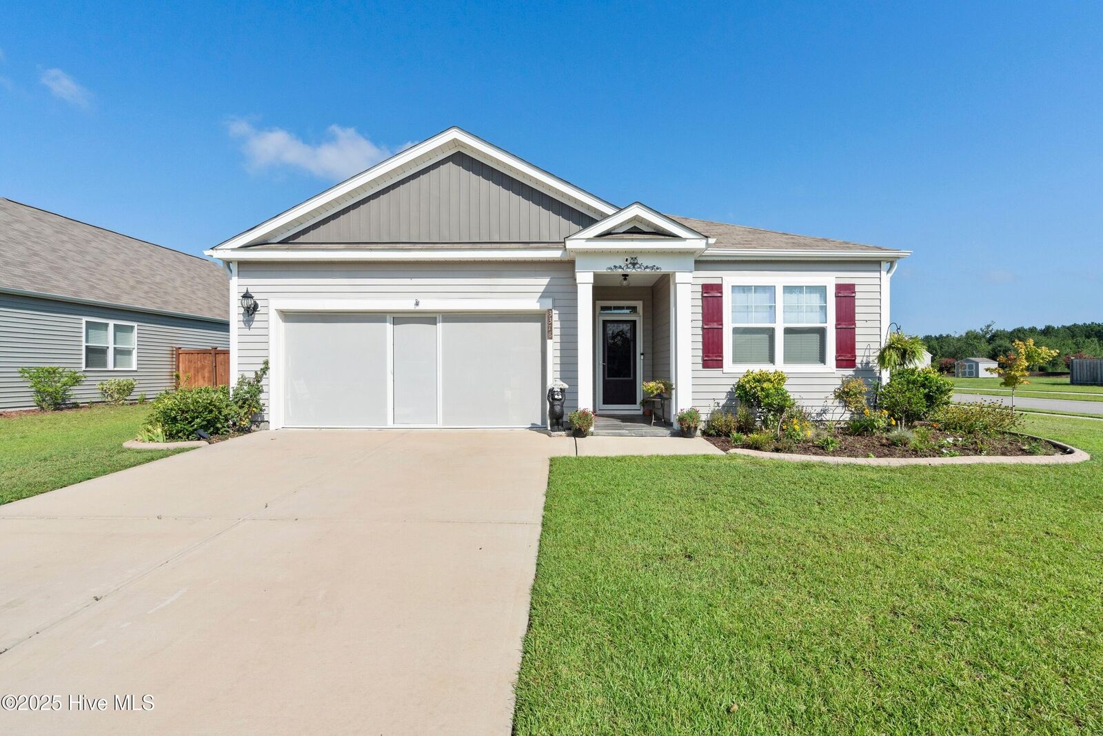 Property Photo: 3318 Hemlock Way NC 28479