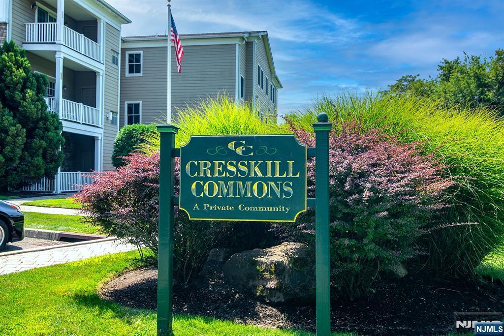 Property Photo:  5 Tenakill Park 212  NJ 07626 