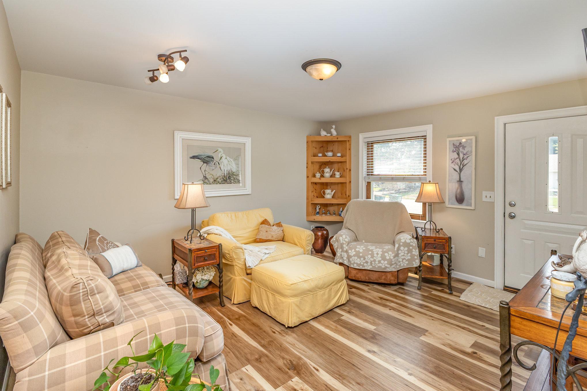 Property Photo: 15107 Dunbar Court MN 55124