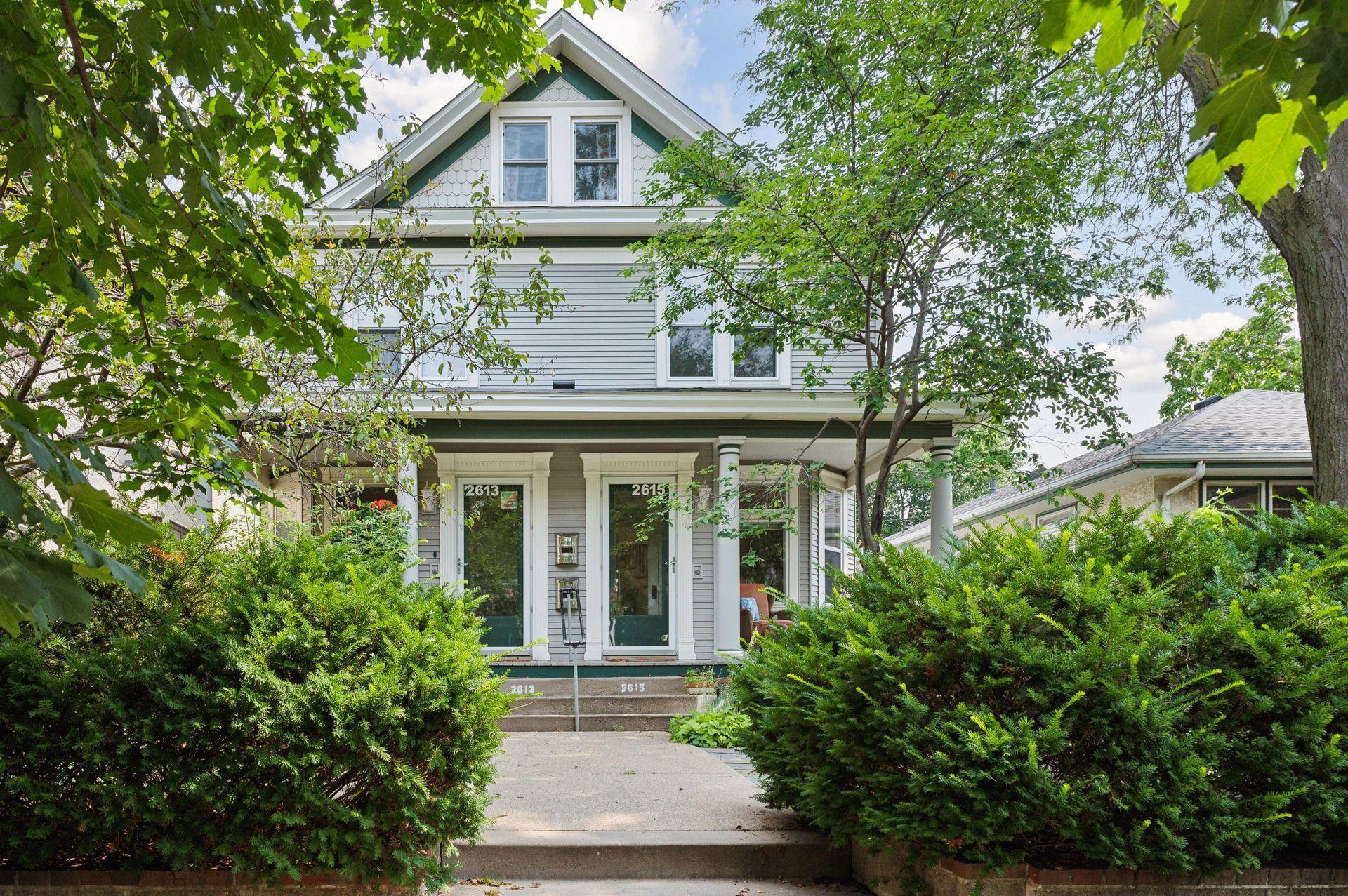 Property Photo: 2613 Colfax Avenue S MN 55408