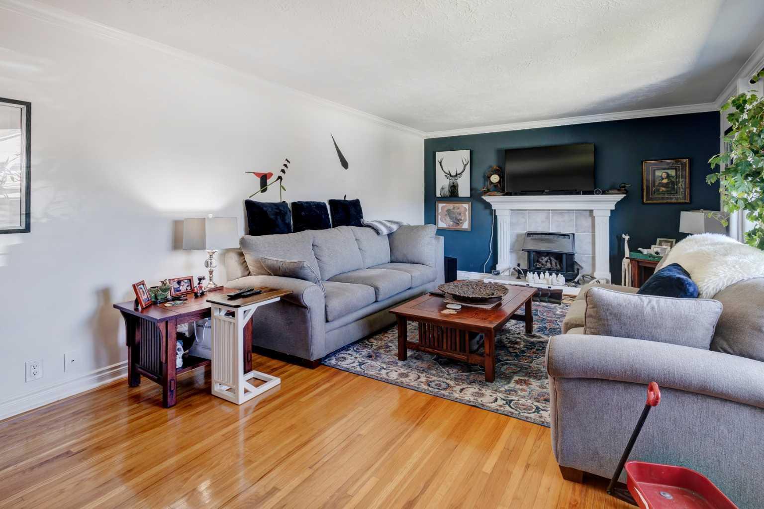 Property Photo: 2141 19 Avenue AB T0M 0W0
