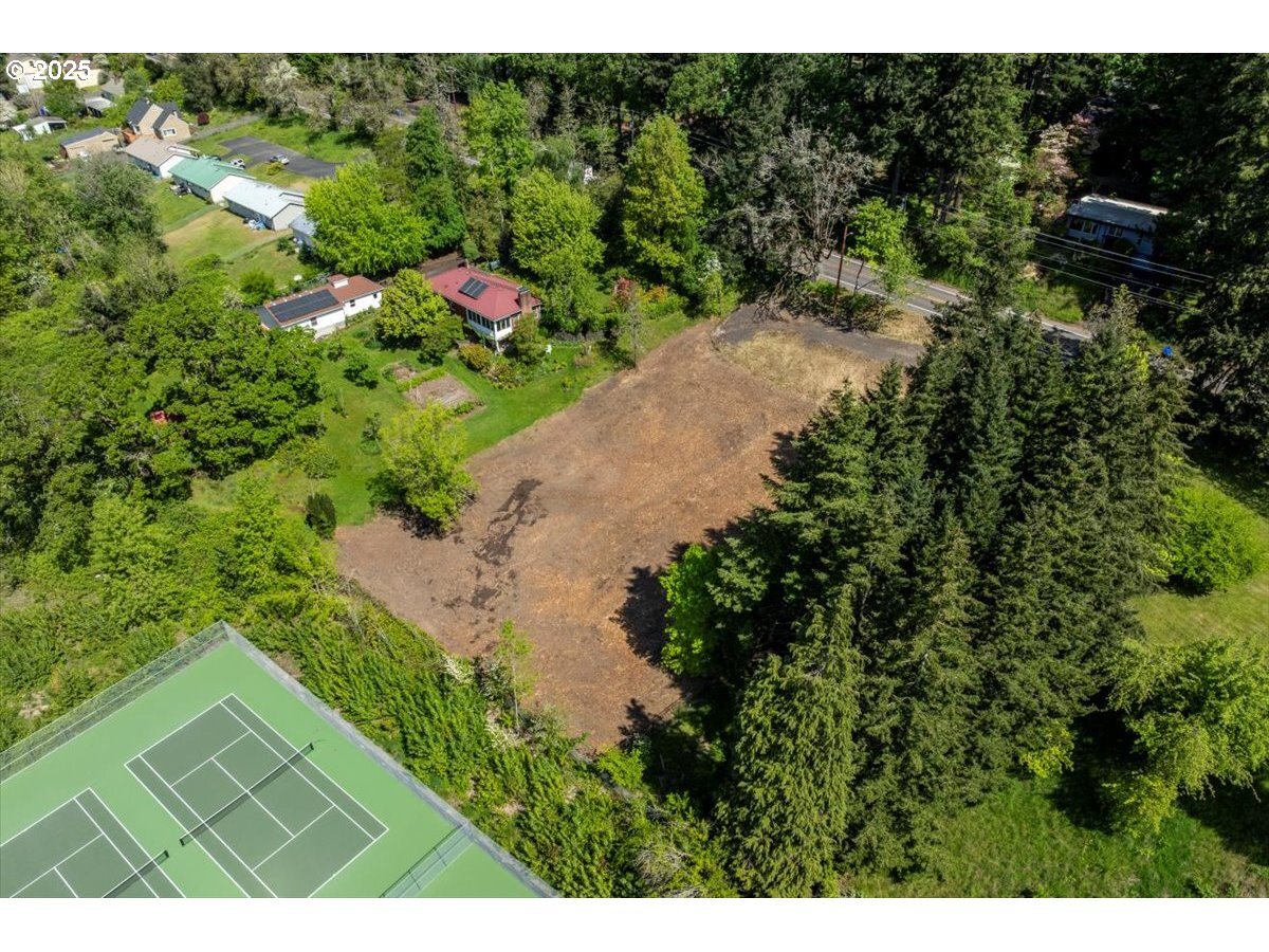 Property Photo:  16855 SE Oatfield Rd  OR 97267 