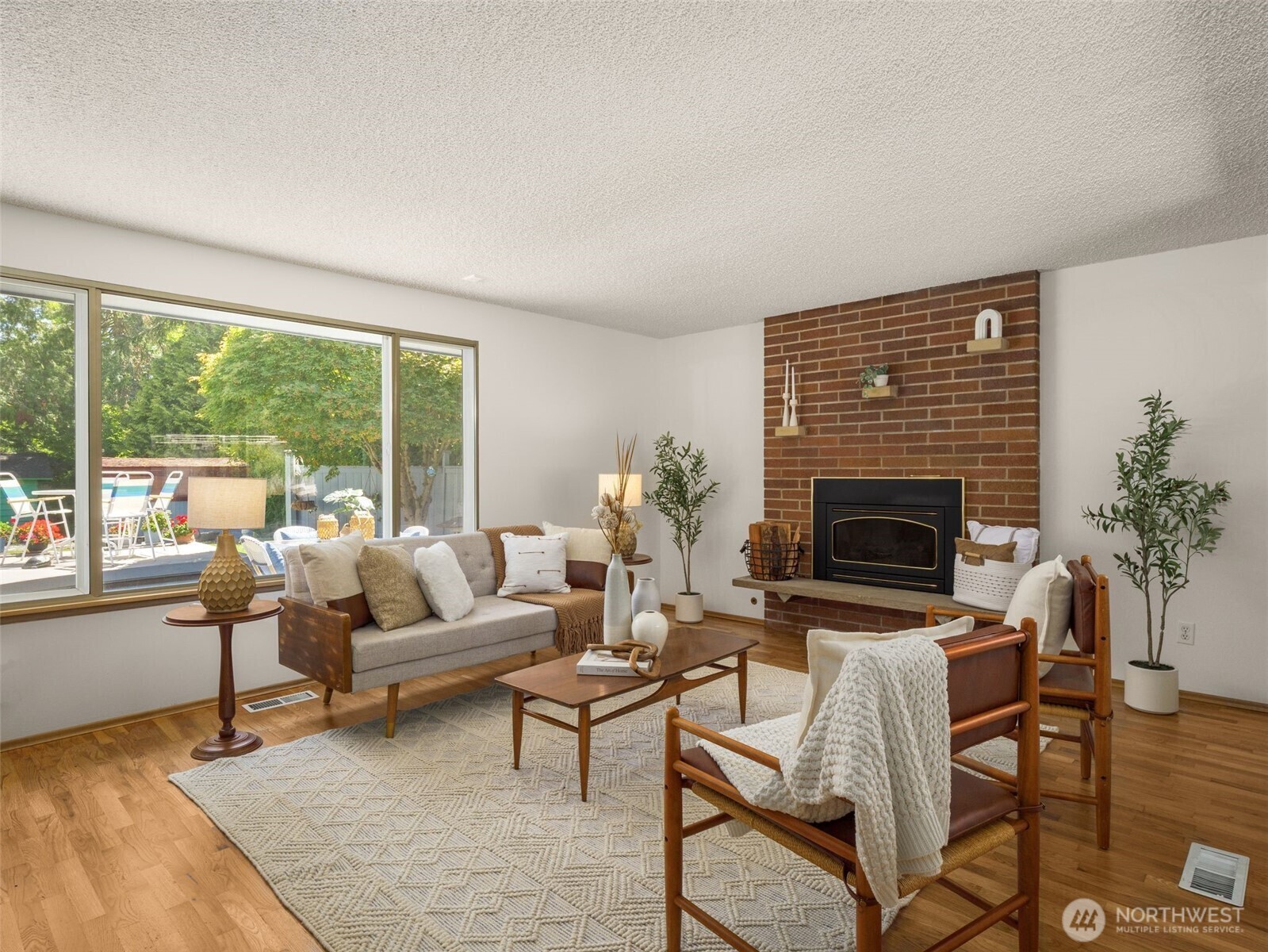 Property Photo:  13316  15th Avenue NE  WA 98125 