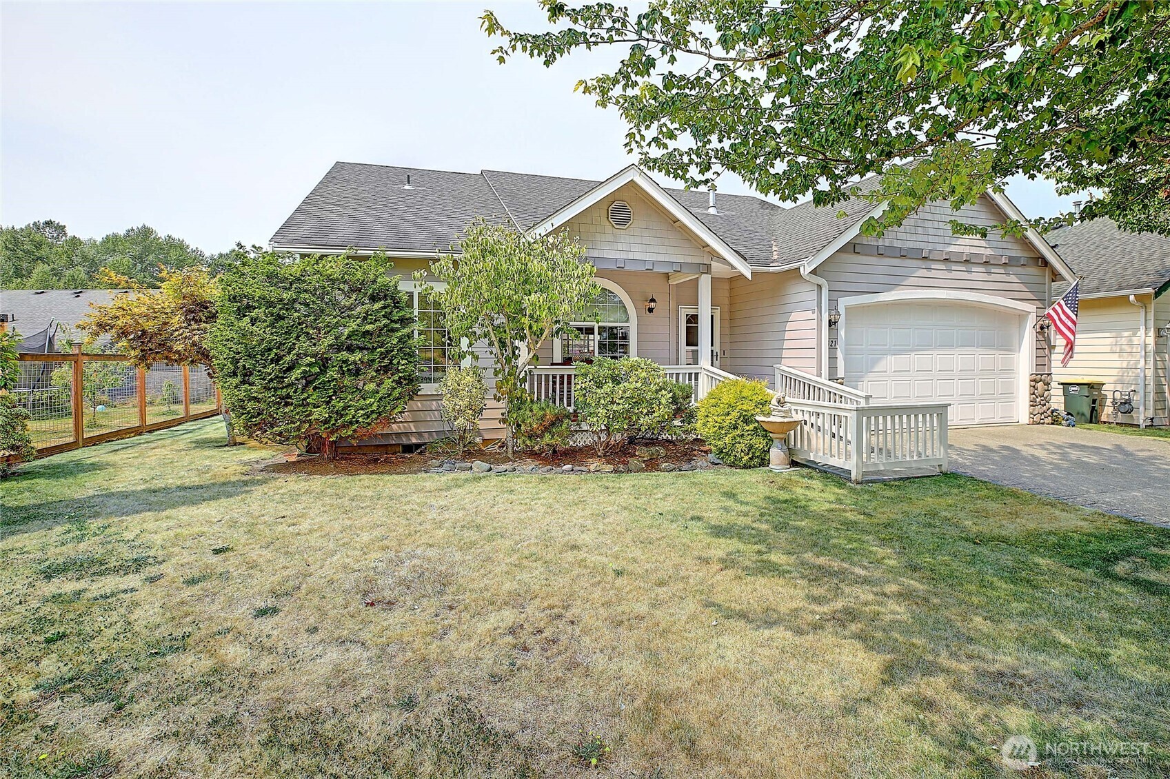 Property Photo: 4621 Bedford Ave WA 98226