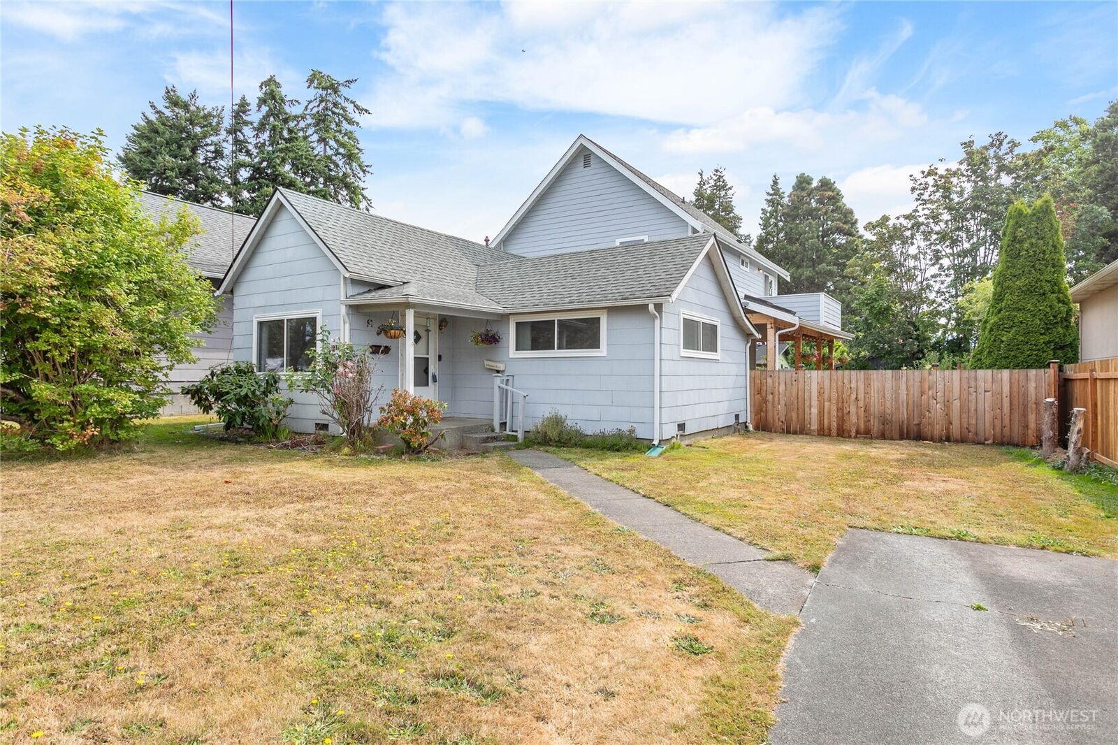 Property Photo: 2318 Dean Avenue WA 98225