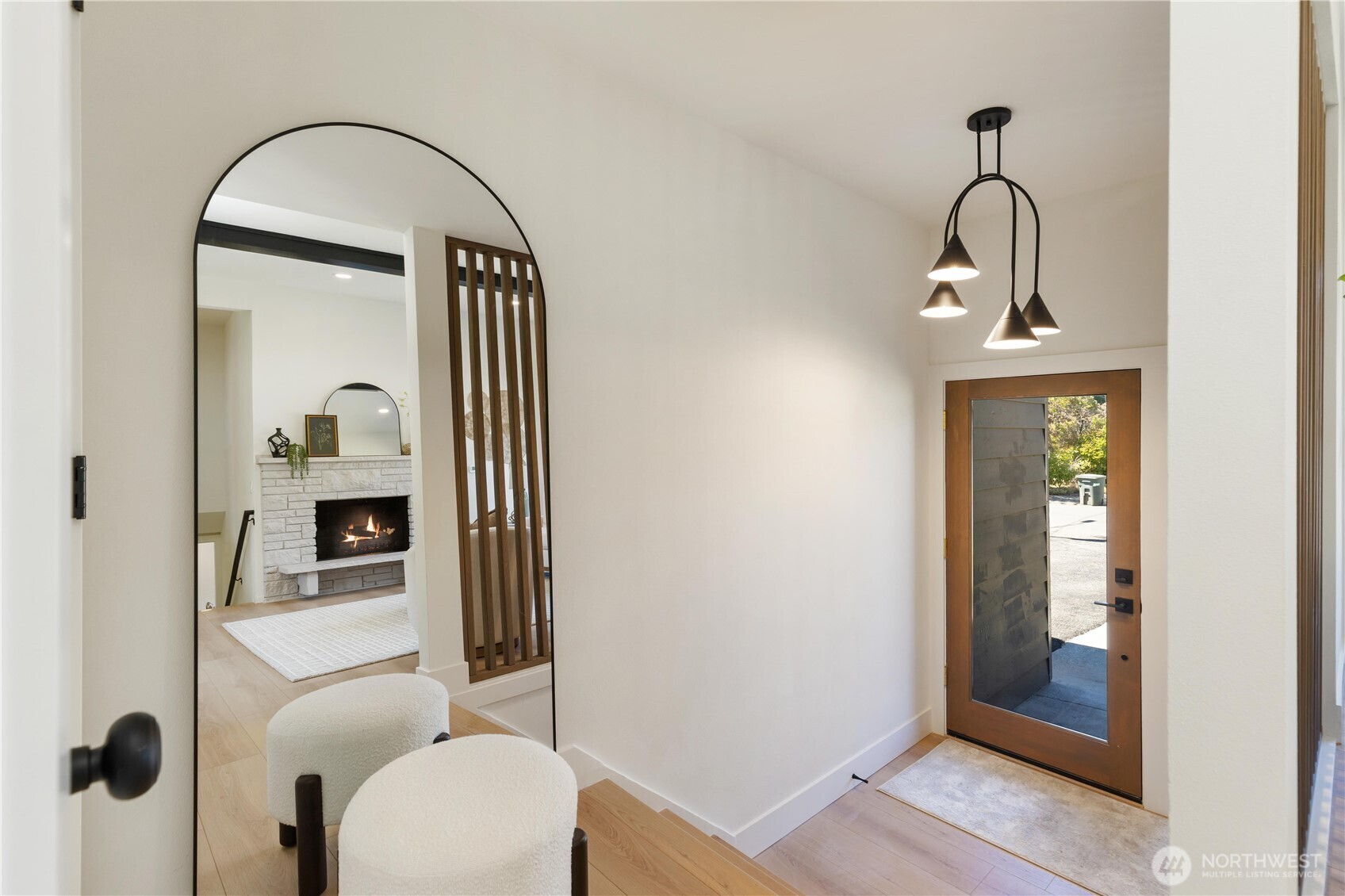Property Photo: 22517 87th Avenue W WA 98026