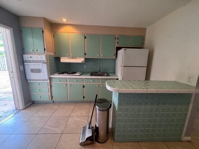 Property Photo: 13793 Oleander Avenue FL 33408