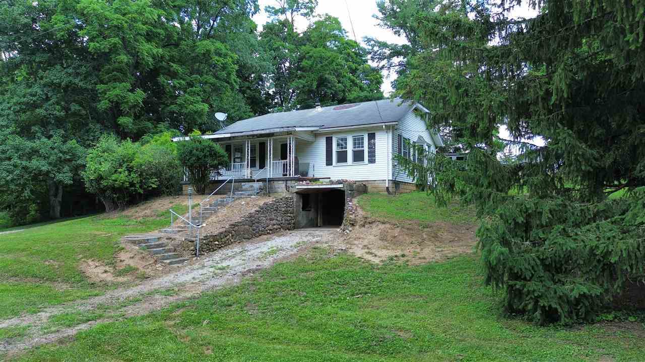 Property Photo:  1567 S Round Barn Road  IN 47374 