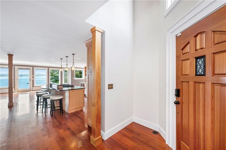 Property Photo:  77 William Street  RI 02871 
