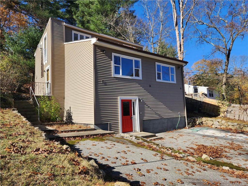Property Photo: 53 Knotty Oak Shore RI 02816