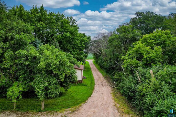 Property Photo: 26751 465th Ave SD 57033