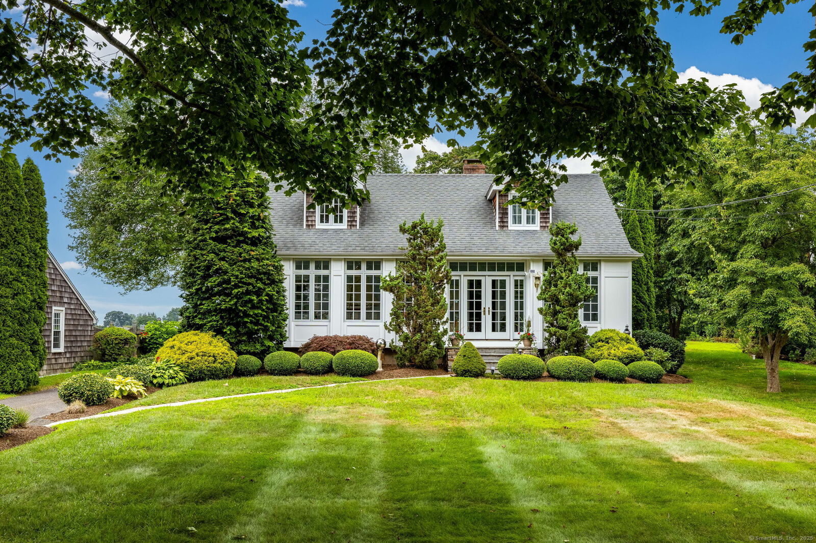 Property Photo:  20 Hammock Road  CT 06413