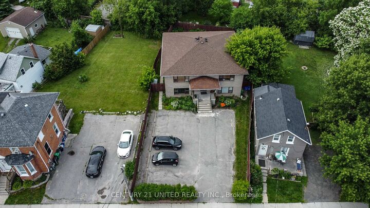 Property Photo:  200 Lake Street  ON K9J 2H3 