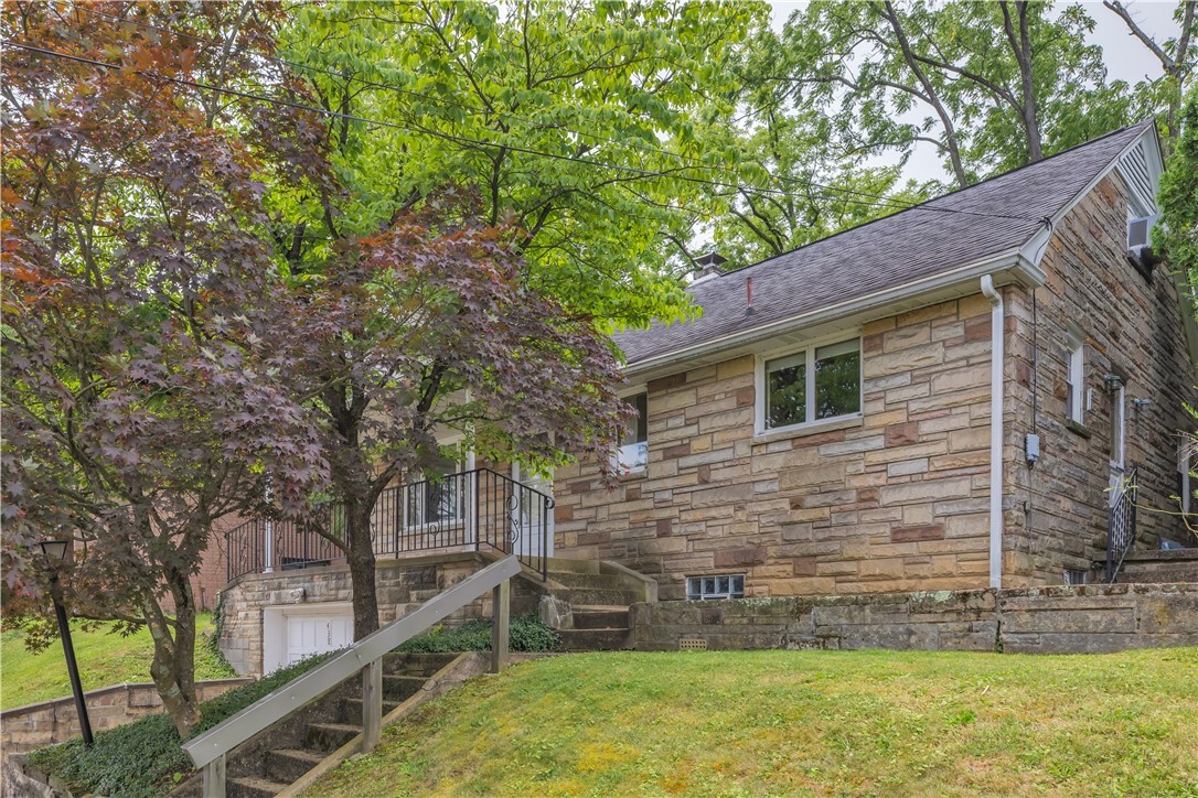 Property Photo: 438 Wayne Ave PA 15601