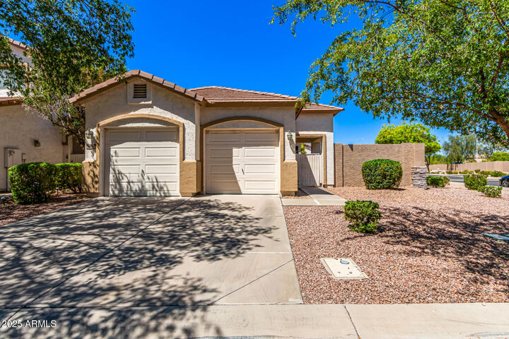 Property Photo: 52 S Criss Place AZ 85226