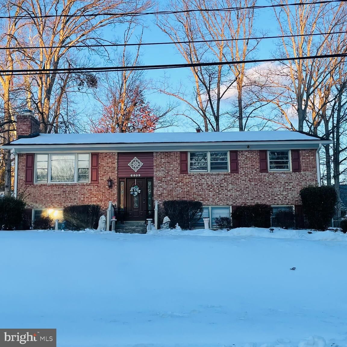 Property Photo:  6809 Glenwood Court  MD 20769 