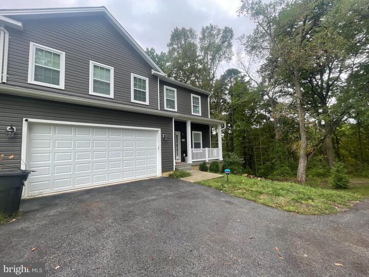 Property Photo:  205 Lisa Lane  MD 21060 