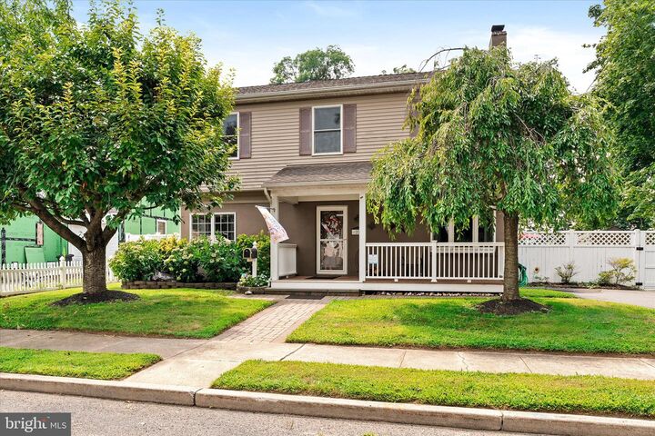 27 Westcott Avenue  Hamilton NJ 08610 photo