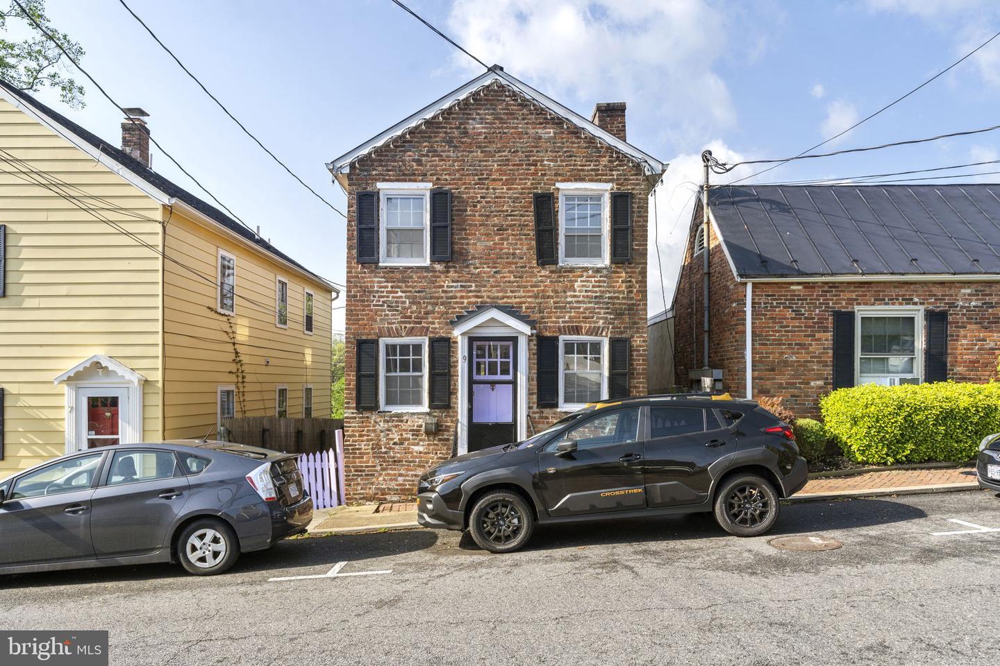 9 Royal Street SW  Leesburg VA 20175 photo